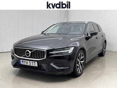 Svart Begagnad 2021 Volvo V60 Kombi | 279 000 kr (Superpris)