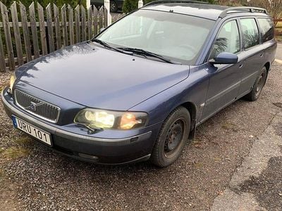 Begagnad 2004 Volvo V70 Kombi | 26 000 kr (Lite dyr)