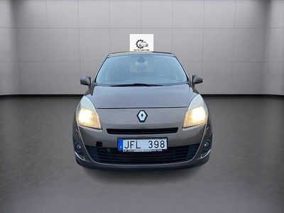 Begagnad Renault Grand Scénic III 131 HK (96 kW) 2009 Brun Minibuss