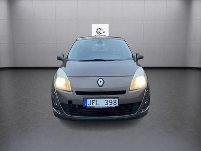 Brun Begagnad 2009 Renault Grand Scénic III Minibuss | 34 900 kr