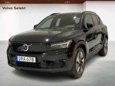 Svart Begagnad 2025 Volvo EX40 Plus SUV | 469 000 kr