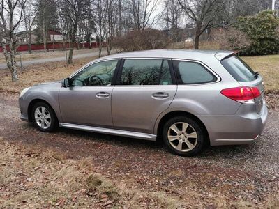 begagnad Subaru Legacy Wagon 2.0 4WD Lineartronic Euro 5