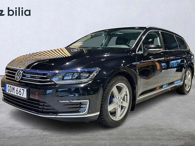 Svart Begagnad 2017 VW Passat GTE Kombi | 189 900 kr (Marknadspris)