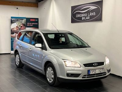 begagnad Ford Focus 1.8 Flexifuel,Ny besiktaf,Ny servad,Kedja,Låg mil