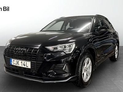 Begagnad Audi Q3 Advanced Plus 150 HK (110 kW) 2021 Mytsvart metallic SUV