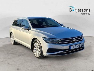 Silver Begagnad 2022 VW Passat Kombi | 289 000 kr (Marknadspris)