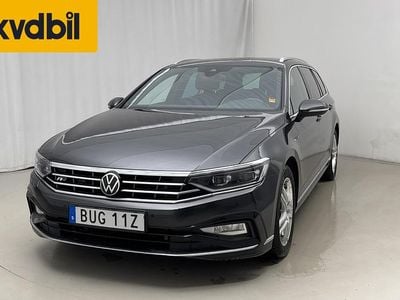 Begagnad VW Passat R-line 200 HK (147 kW) 2022 Mörkgrå Kombi