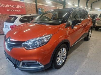 Flerfärgad (flerfärgad (orang)) Begagnad 2016 Renault Captur SUV | 109 900 kr (Marknadspris)