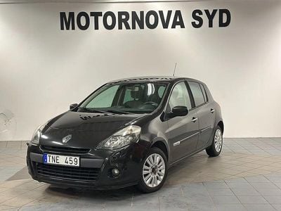 Svart Begagnad 2010 Renault Clio R.S. Halvkombi | 24 900 kr (Marknadspris)