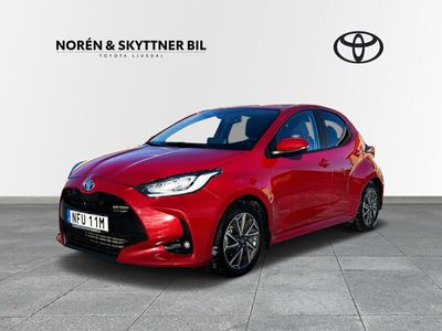 begagnad Toyota Yaris 1.5 Elhybrid Active Plus /Vhjul/Motorvärmare