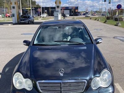 Mercedes C180