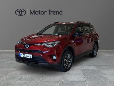 Röd Begagnad 2018 Toyota RAV4 Hybrid Edition SUV | 249 000 kr (Marknadspris)