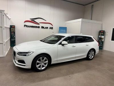 Vit Begagnad 2020 Volvo V90 Momentum Kombi | 219 900 kr (Marknadspris)