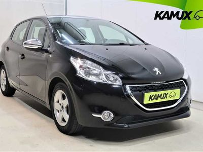 begagnad Peugeot 208 5-dörrar Panoramaglastak 1.2 VTi Manuell 2013, Halvkombi