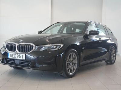 BMW 330e