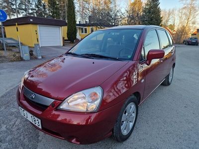 Suzuki Liana