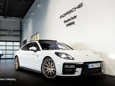 Vit Begagnad 2024 Porsche Panamera 4 Sedan | 1 449 000 kr