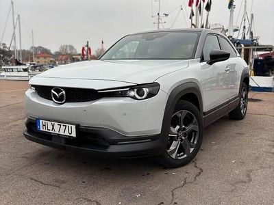 Grå/vit metallic Begagnad 2020 Mazda MX30 Cosmo SUV | 160 000 kr (Lite dyr)