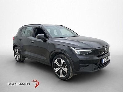 Begagnad Volvo XC40 Core 185 kW (252 HK) 2022 Svart SUV