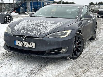 Grå Begagnad 2019 Tesla Model S Halvkombi | 161 000 kr