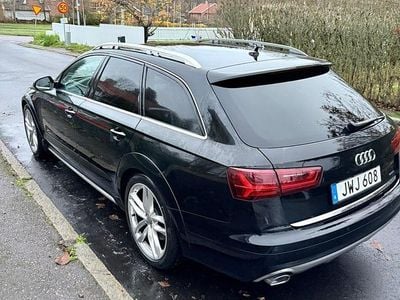 Begagnad Audi A6 Allroad 218 HK (160 kW) 2017 Svart metallic Kombi