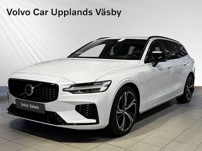 Vit Begagnad 2025 Volvo V60 Plus Kombi | 489 900 kr
