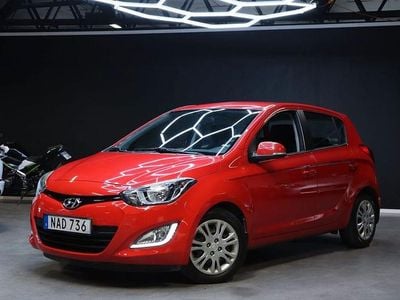Röd Begagnad 2013 Hyundai i20 Premium Halvkombi | 119 900 kr (Dyr)