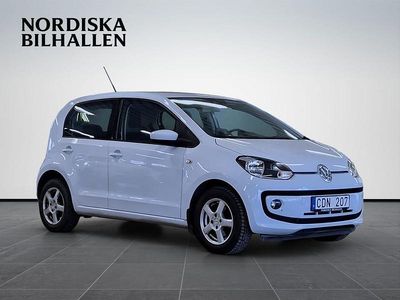 Begagnad VW up! high up! 75 HK (55 kW) 2012 Blå Halvkombi