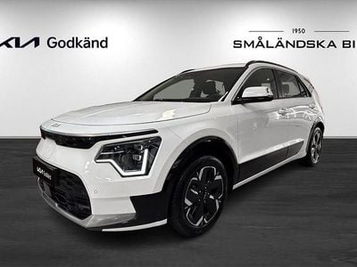 Vit Begagnad 2022 Kia e-Niro SUV | 299 000 kr (Marknadspris)