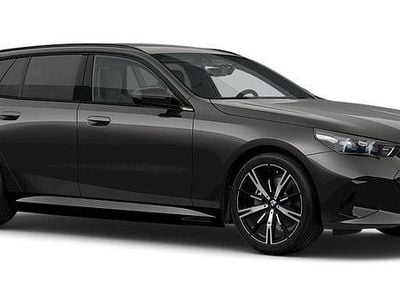Svart Ny 2025 BMW i5 M Sport Kombi | 814 900 kr (Bra pris)