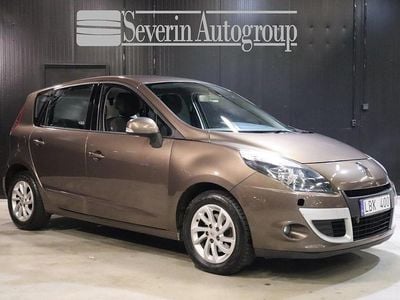 Begagnad Renault Scénic III 110 HK (80 kW) 2010 Brun Minibuss