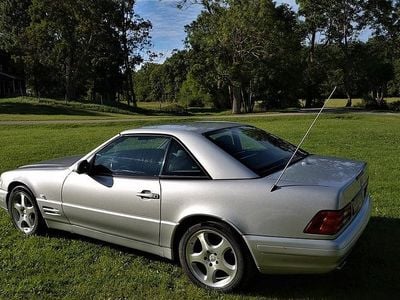 Begagnad Mercedes SL320 Edition 647 HK (475 kW) 2001 Cab