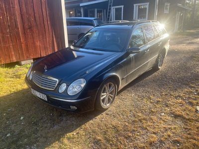 Mercedes E320