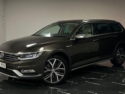 Mörkbrun Begagnad 2016 VW Passat Alltrack GTS Kombi | 189 900 kr (Marknadspris)