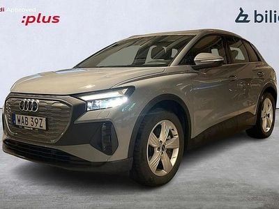 Grå Begagnad 2022 Audi Q4 e-tron Proline SUV | 344 900 kr (Bra pris)
