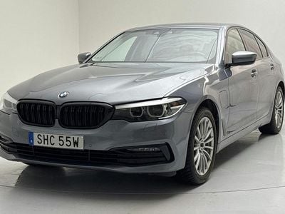 Blå Begagnad 2020 BMW 530 iPerformance Sedan | 280 000 kr (Bra pris)