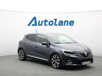 Grå Begagnad 2021 Renault Clio V | 169 900 kr