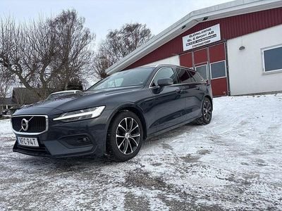 Begagnad Volvo V60 Momentum 190 HK (139 kW) 2019 Grå Kombi
