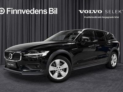 Svart Begagnad 2020 Volvo V60 CC Kombi | 379 000 kr (Dyr)