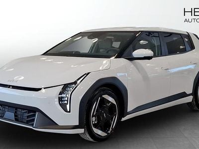 Ny Kia EV4 Plus 150 kW (204 HK) 2026 Svart Halvkombi
