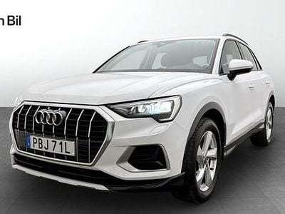 Begagnad Audi Q3 Advanced 150 HK (110 kW) 2023 Vit SUV