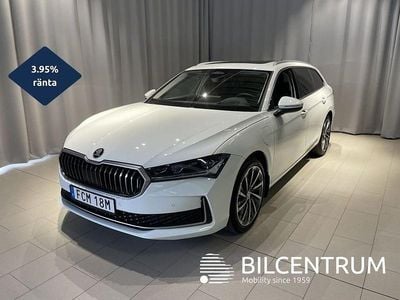 Vit Begagnad 2024 Skoda Superb LAURIN & KLEMENT Kombi | 459 900 kr