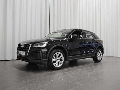 Begagnad Audi Q2 Design 110 HK (80 kW) 2023 Brilliantsvart SUV