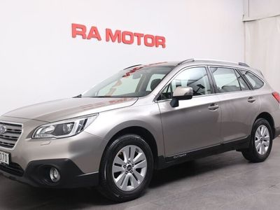 begagnad Subaru Outback 2,5i AWD Aut Kamera Motorv Drag 2016, Kombi