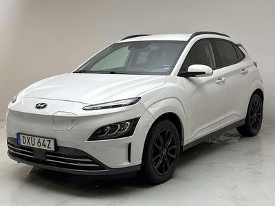 Vit Begagnad 2022 Hyundai Kona Essential SUV | 237 000 kr (Marknadspris)