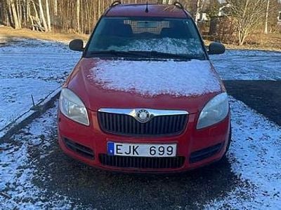 Begagnad Skoda Roomster 69 HK (50 kW) 2008 Minibuss