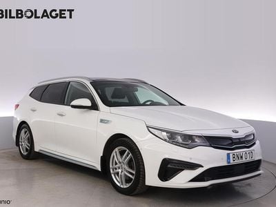 Vit Begagnad 2020 Kia Optima Hybrid Sport Sedan | 184 800 kr (Marknadspris)