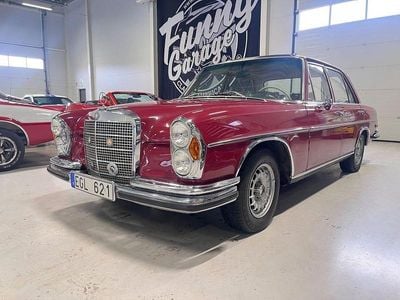Röd Begagnad 1969 Mercedes W108 SE Sedan | 249 000 kr