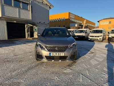 Grå Begagnad 2017 Peugeot 5008 GTi SUV | 208 900 kr (Marknadspris)