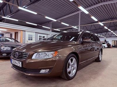 Brun Begagnad 2014 Volvo V70 Kombi | 139 900 kr (Dyr)